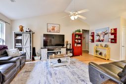 525 Carolina Woods Dr.  photo 4