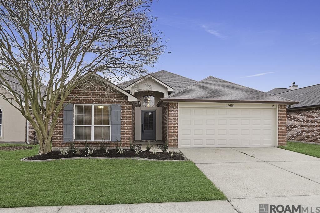 17419 Kaitlyn Dr, Baton Rouge, LA 70817 Main Photo