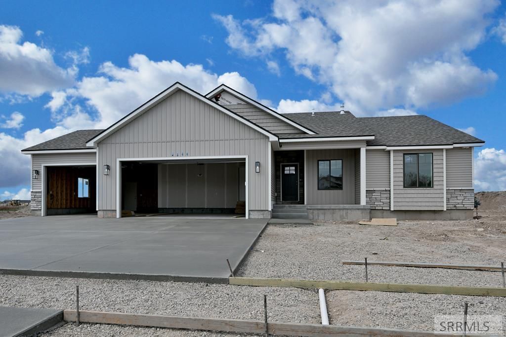 4699 Ola Vista Avenue, Idaho Falls, ID 83401 Main Photo