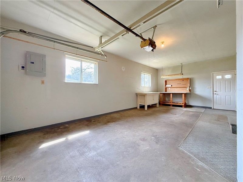 282 N Meadowlark Drive, Williamstown, WV 26187 Photo 36