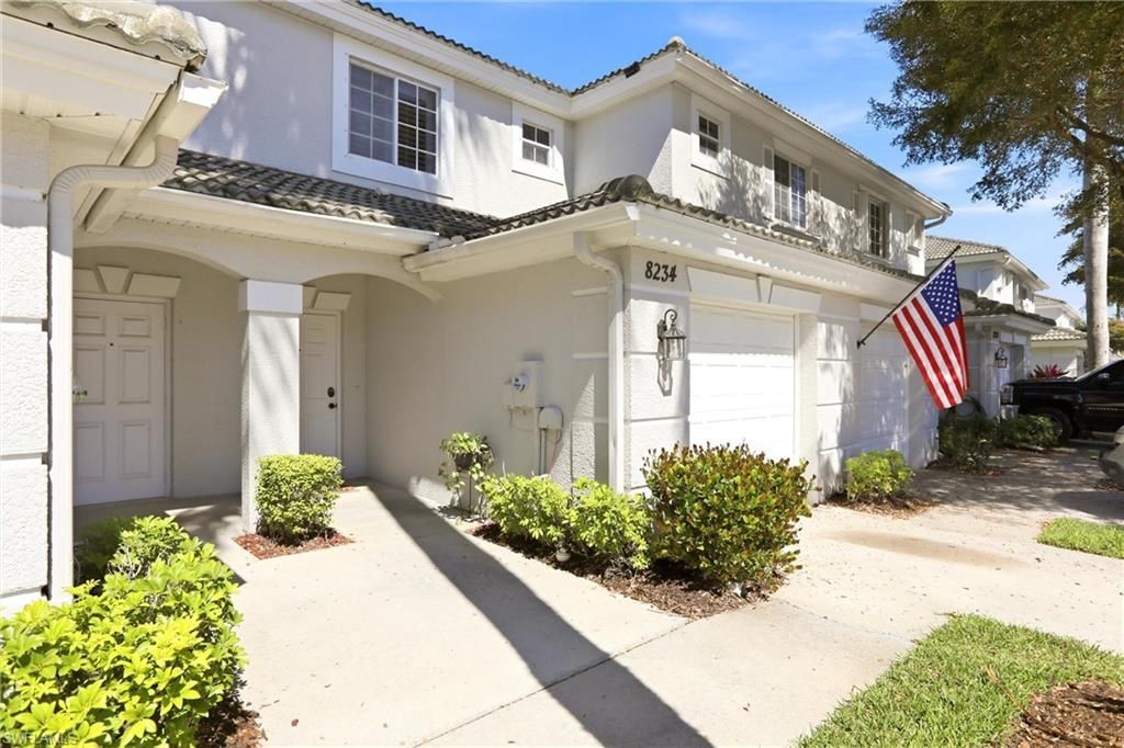 8234 Pacific Beach Dr, Fort Myers, FL 33966 Photo