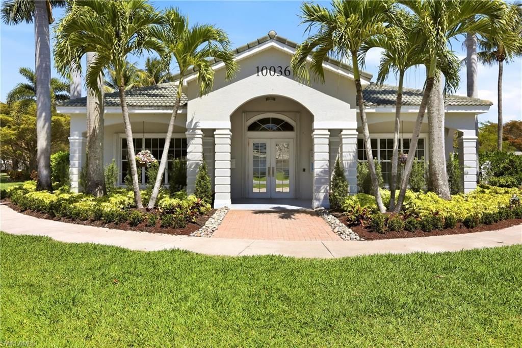 8234 Pacific Beach Dr, Fort Myers, FL 33966 Photo