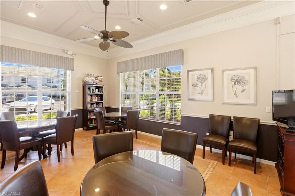 8234 Pacific Beach Dr, Fort Myers, FL 33966 Photo