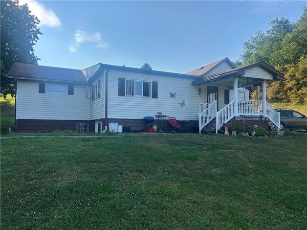 65 Sandrock Rd , Vanderbilt, PA 15486