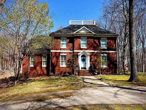 176 Stone Creek Court , Bowling Green, KY 42122