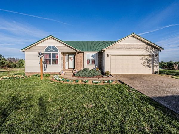295 Golfcourse Road , Leitchfield, KY 42754