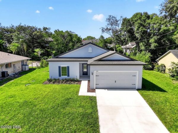 1280 Seagate Drive, Deltona, FL 32725