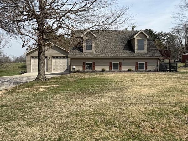 2164 S 1200 E, Oakland City, IN 47660