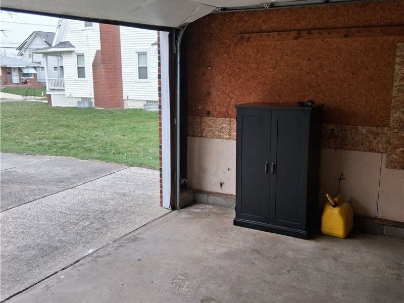 944 Donald Avenue, Akron, OH 44306 Photo 8