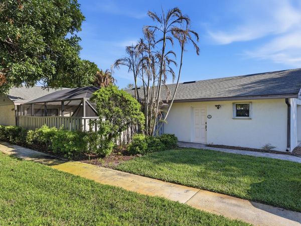 1701 Mariners Cove, Fort Pierce, FL 34950