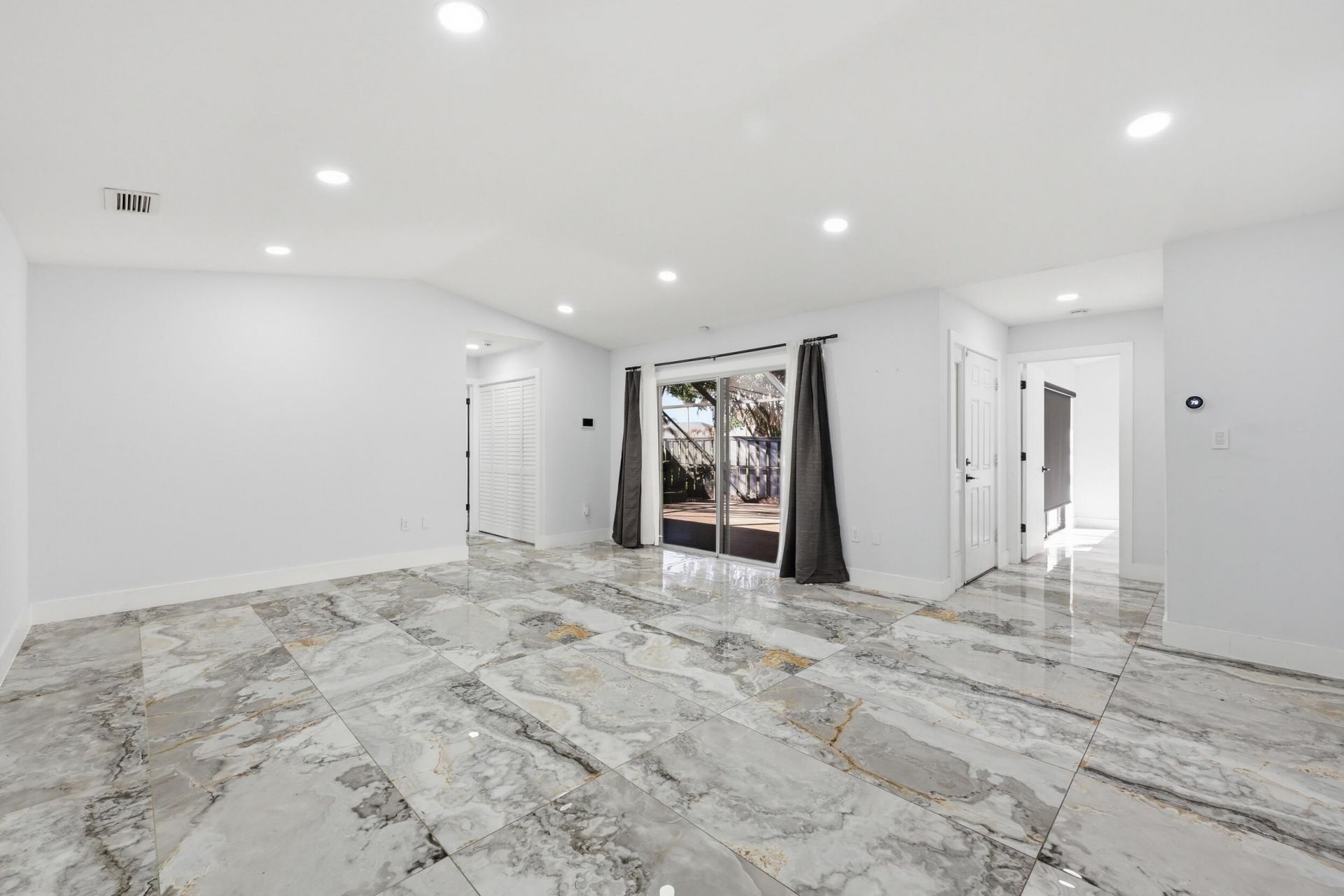 1701 Mariners Cove, Fort Pierce, FL 34950 Photo