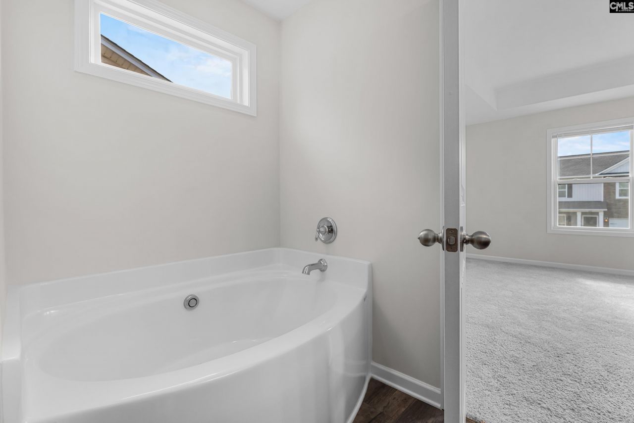 227 Honey Hill Way Photo 15