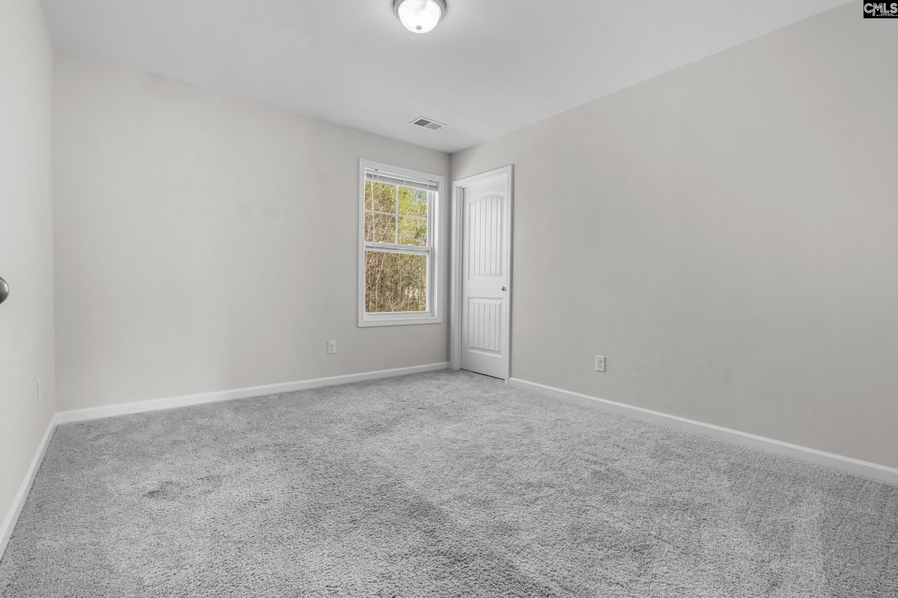 227 Honey Hill Way Photo 16