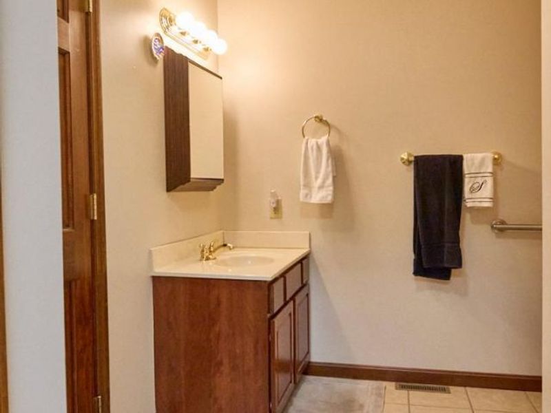 19 Prairie Creek Crossing, Wilmington, OH 45177 Photo 11