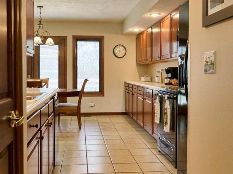 19 Prairie Creek Crossing, Wilmington, OH 45177 Photo 2