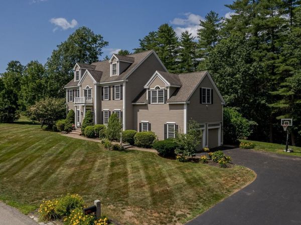 5 Blackford Drive, Exeter, NH 03833