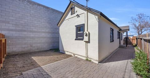 1739 Hymer Avenue, Sparks, NV 89431 Photo