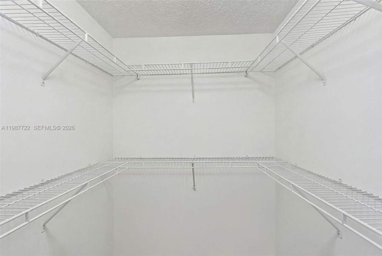 2640 S University Dr , Unit 230, Davie, FL 33328 Photo