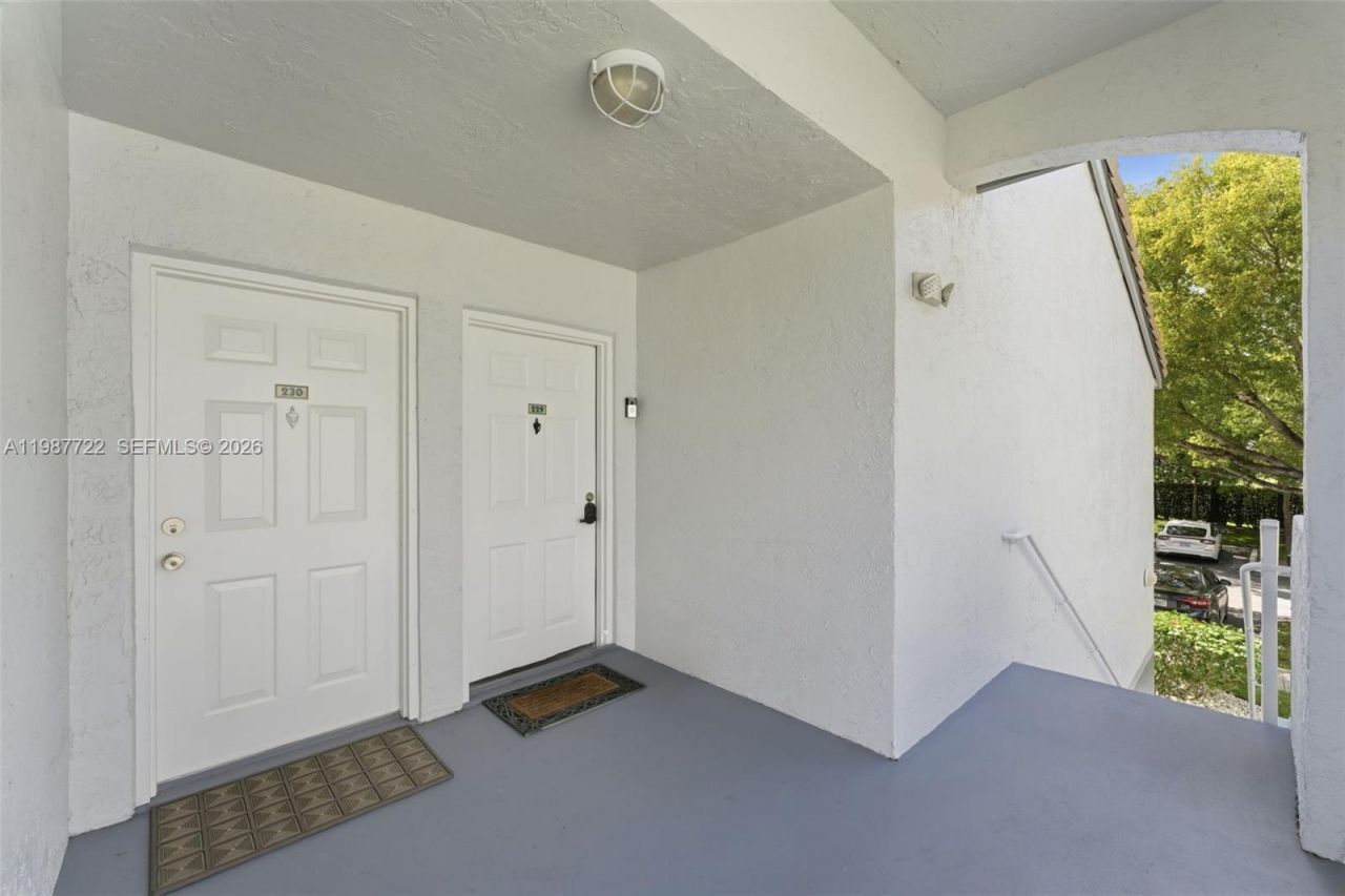 2640 S University Dr , Unit 230, Davie, FL 33328 Photo