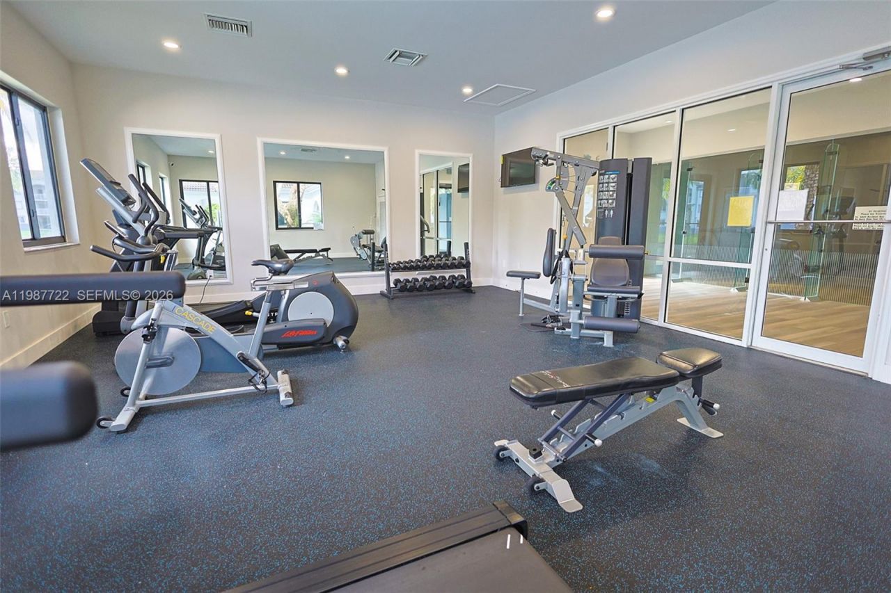 2640 S University Dr , Unit 230, Davie, FL 33328 Photo