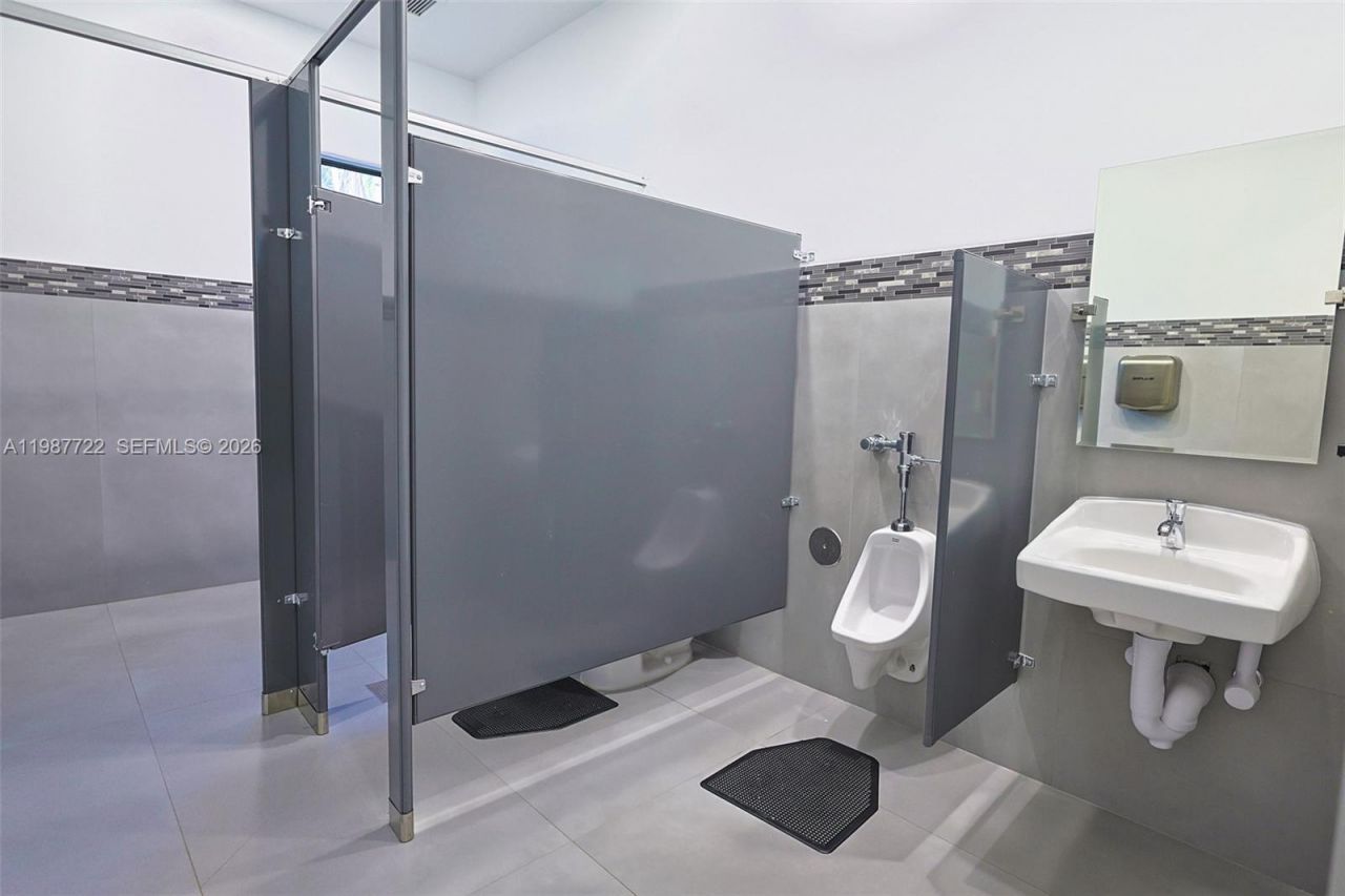 2640 S University Dr , Unit 230, Davie, FL 33328 Photo