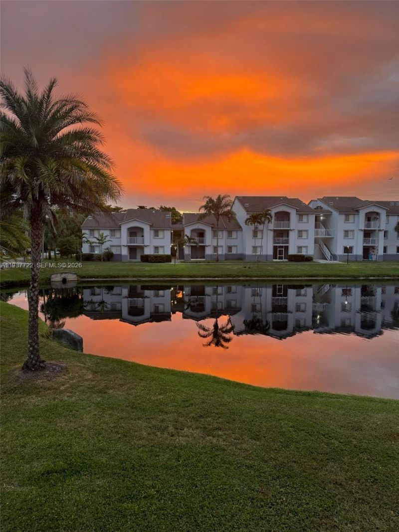 2640 S University Dr , Unit 230, Davie, FL 33328 Photo