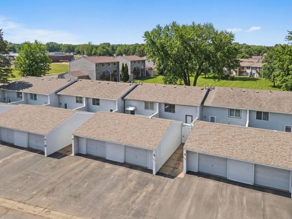 8915 Ironwood Avenue S, Cottage Grove, MN 55016