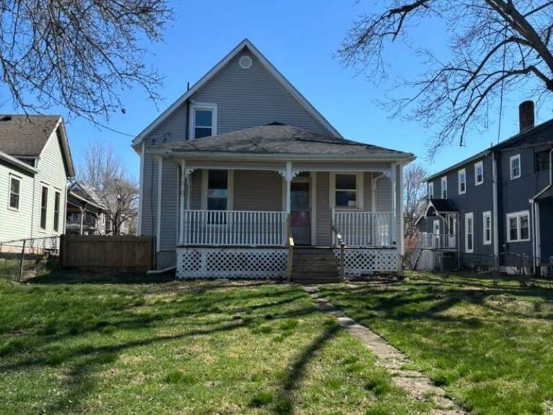 237 N Lincoln Street, Wilmington, OH 45177 Photo 3