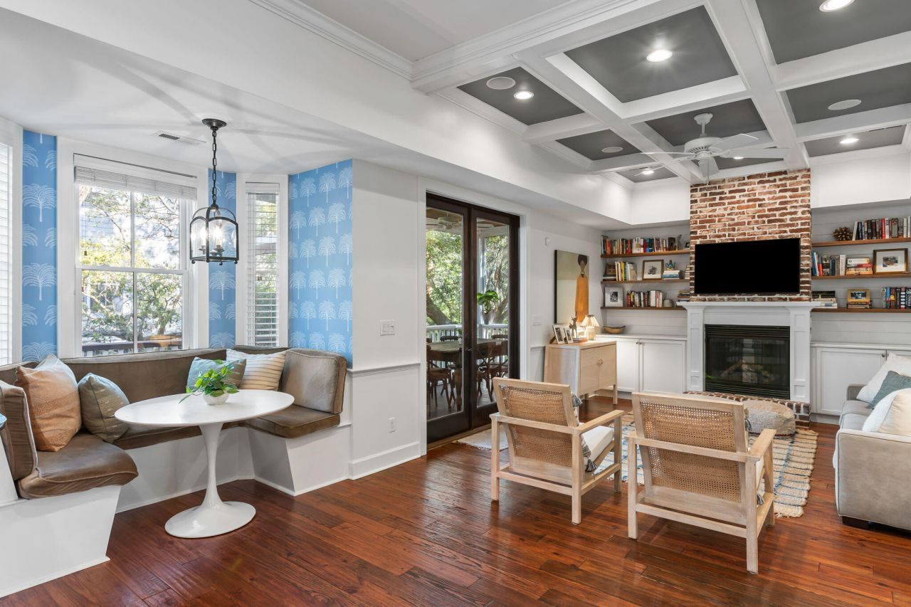 7 William Street Photo 10