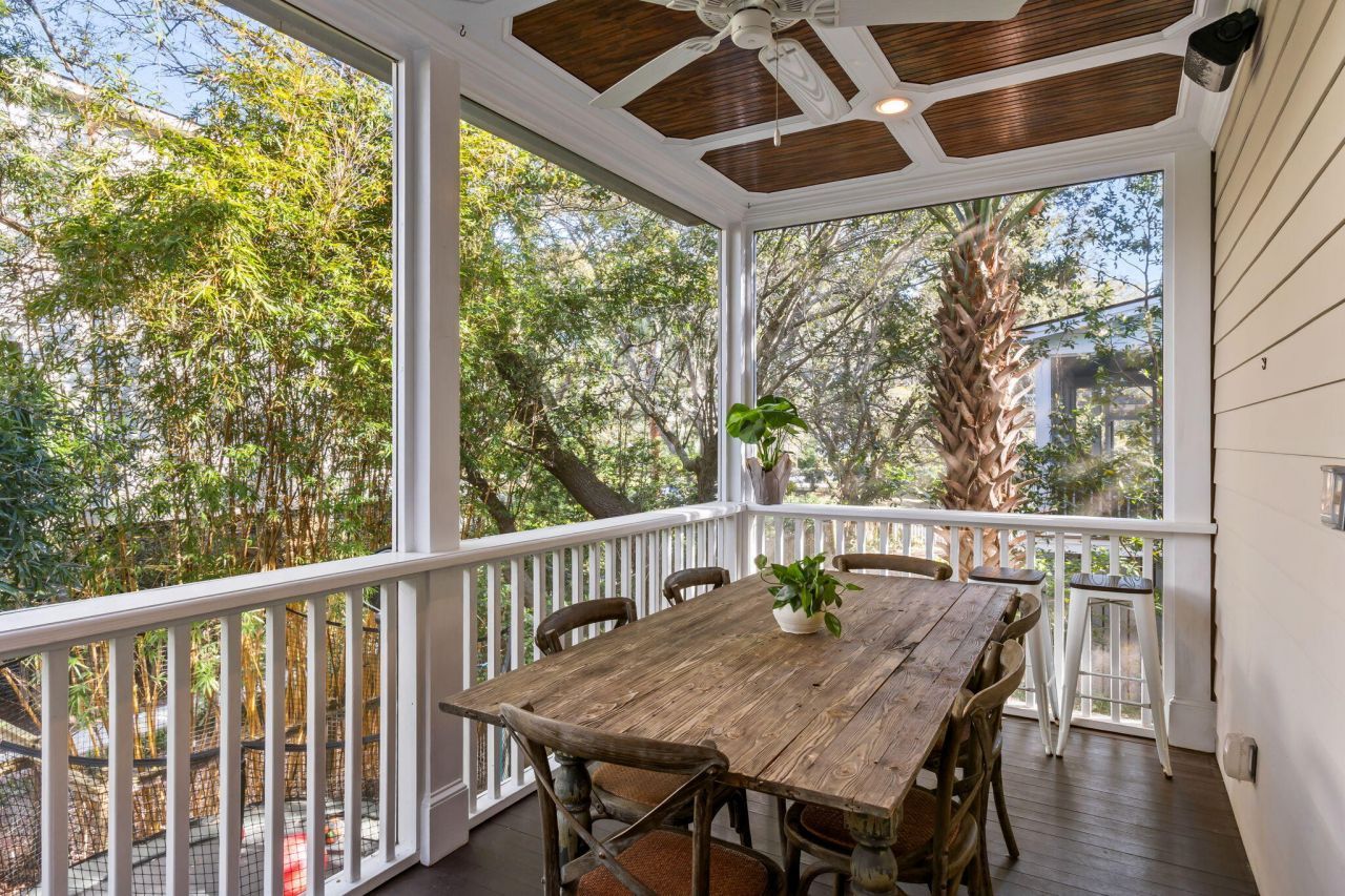 7 William Street Photo 33