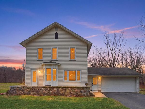 17753 Waterloo Road, Chelsea, MI 48118