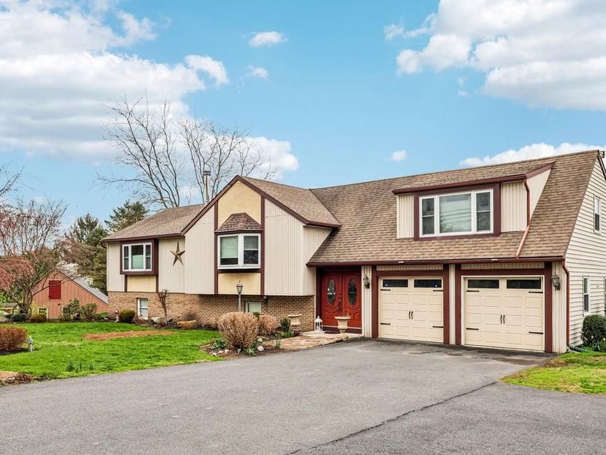 23 W Conestoga Road, Elverson, PA 19520 Main Photo