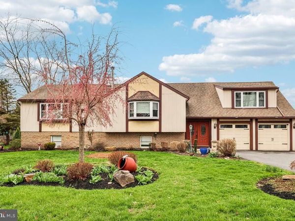 23 W CONESTOGA ROAD, ELVERSON, PA 19520