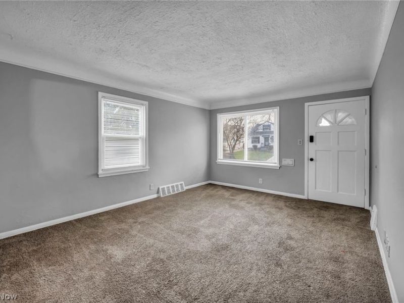 4310 E 162nd Street, Cleveland, OH 44128 Photo 6