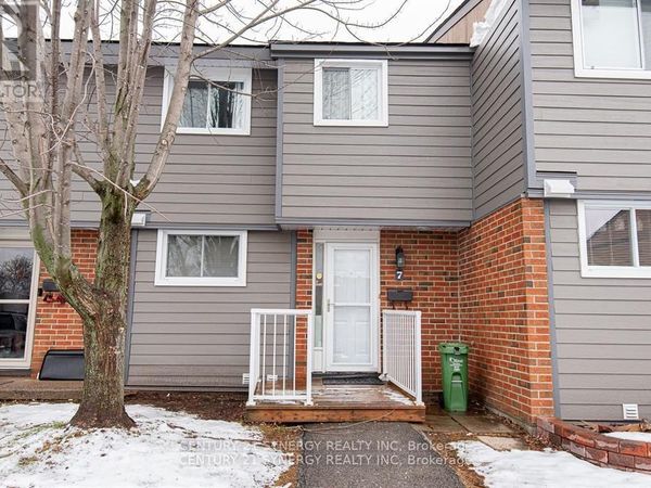 7 Glencoe Street, Unit 46, Ottawa, ON K2H8S5