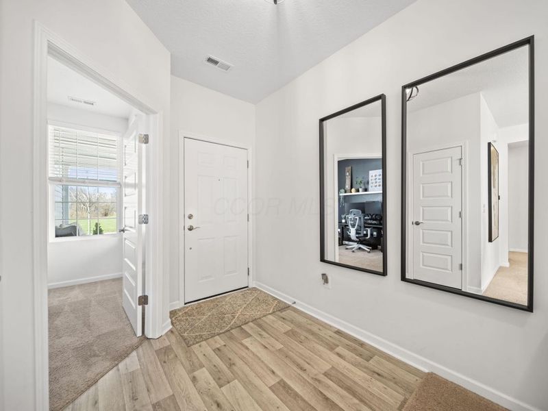 5974 Lawthorn Drive, Unit 71, Westerville, OH 43081 Photo 5