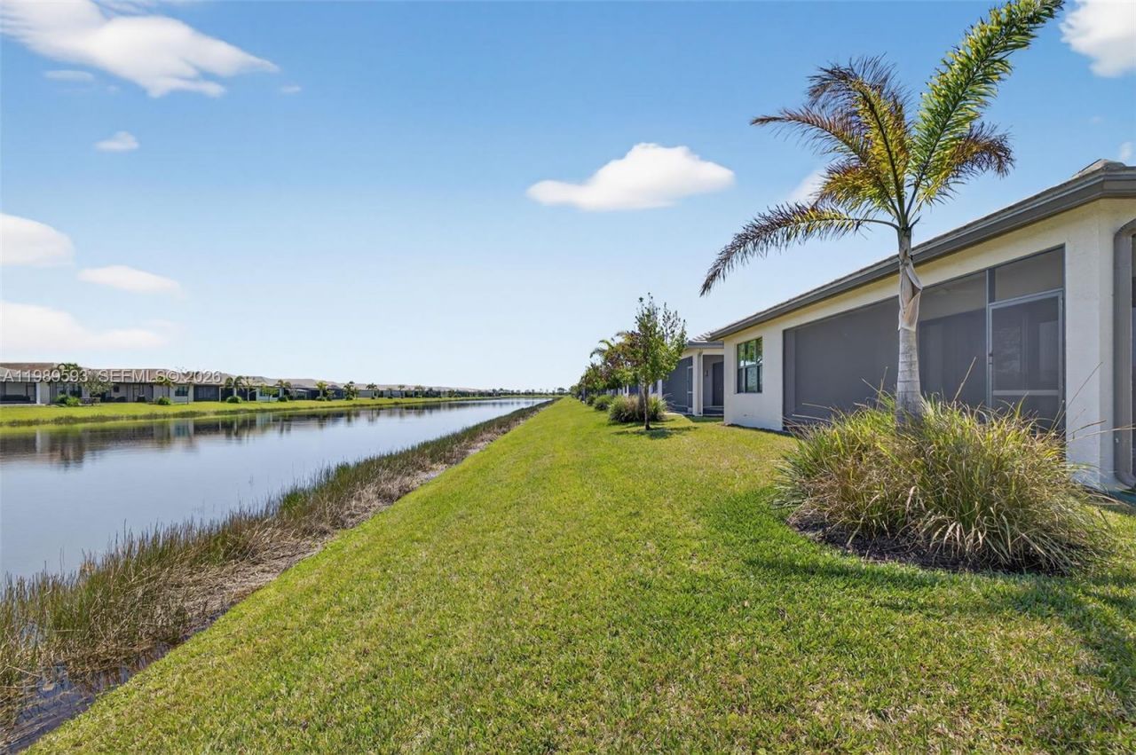 12551 SW Blue Mangrove Pkwy , Port Saint Lucie, FL 34987 Photo