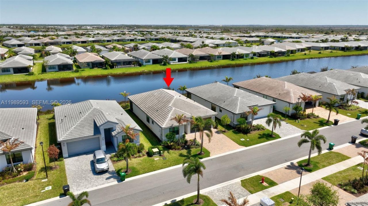 12551 SW Blue Mangrove Pkwy, Port Saint Lucie, FL 34987 Photo