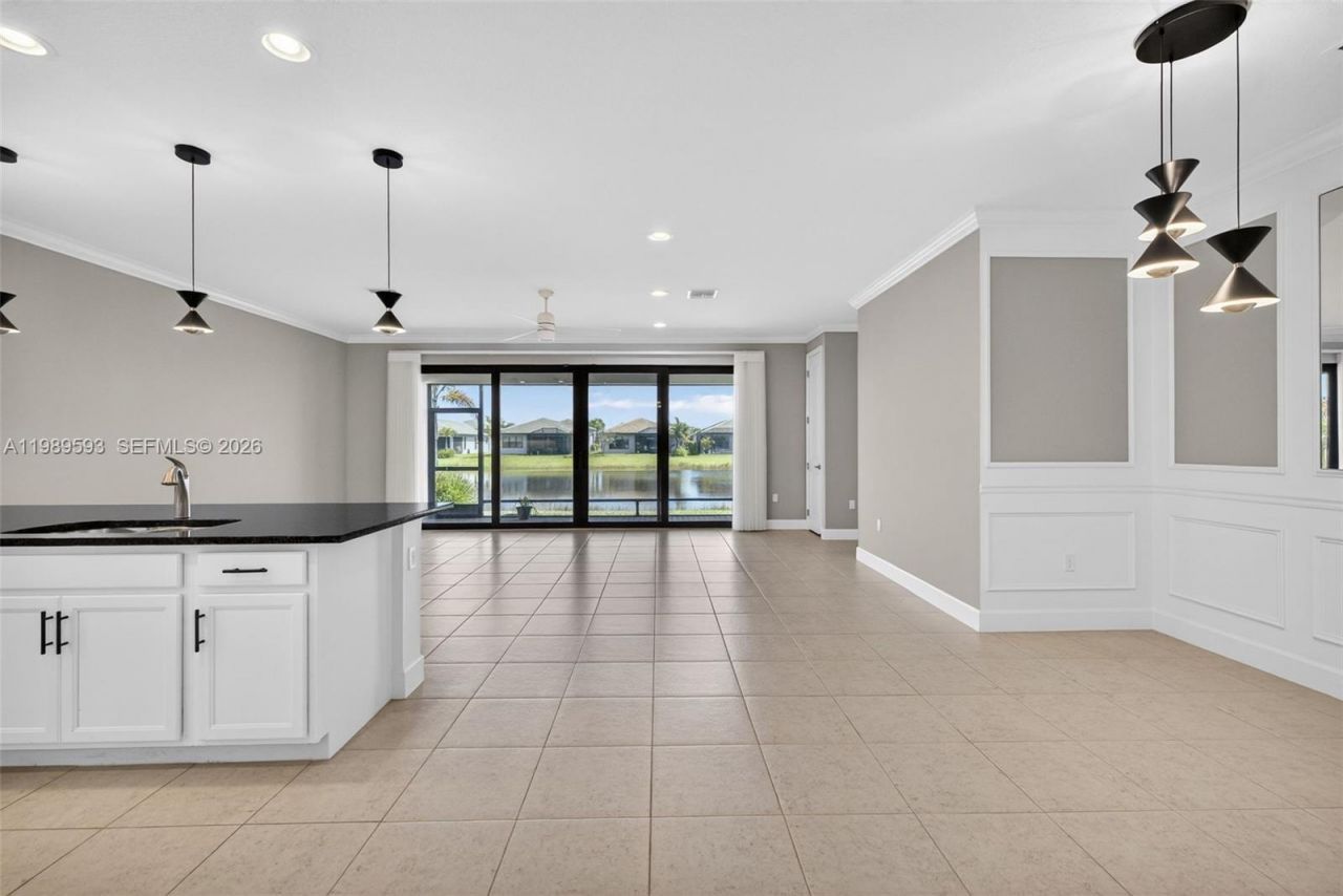 12551 SW Blue Mangrove Pkwy, Port Saint Lucie, FL 34987 Photo