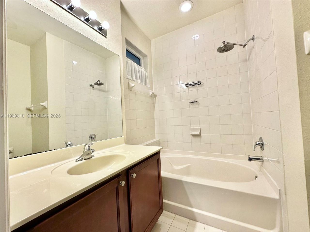 11403 NW 89th St, Unit 219, Doral, FL 33178 Photo