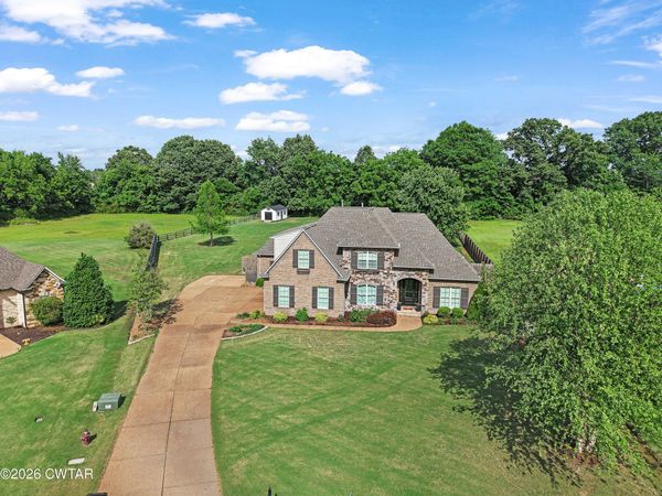 10 Annie Brooke Cove, Humboldt, TN 38343
