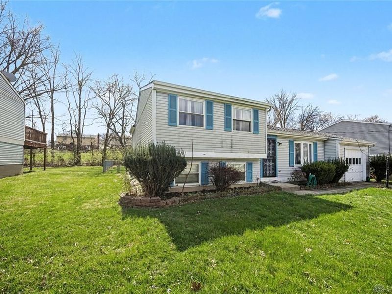 1371 Summe Drive, Cincinnati, OH 45231 Photo 3