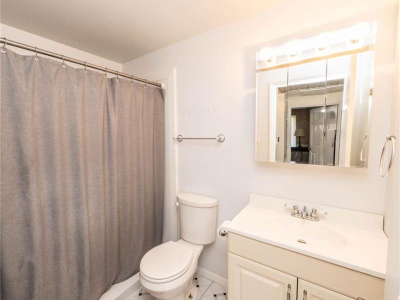 6826 Stillmore Drive, Englewood, OH 45322 Photo 14