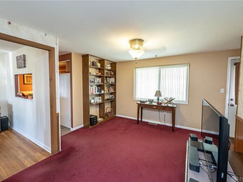 6826 Stillmore Drive, Englewood, OH 45322 Photo 9