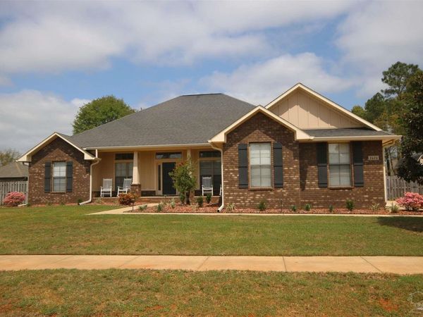 2626 Wildhurst Trl, Pace, FL 32571