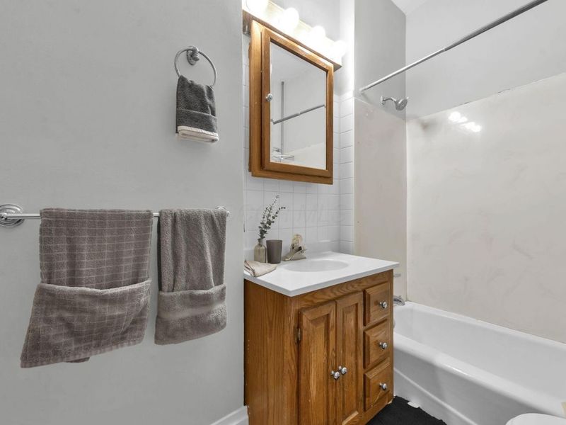 1355 Dennison Avenue, Unit 1357, Columbus, OH 43201 Photo 14