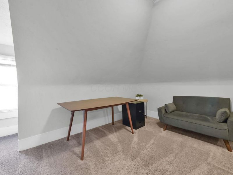 1355 Dennison Avenue, Unit 1357, Columbus, OH 43201 Photo 18