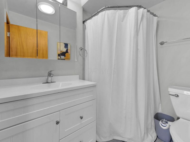 1355 Dennison Avenue, Unit 1357, Columbus, OH 43201 Photo 25