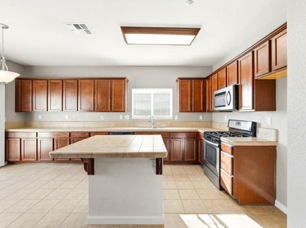 1040 Shakeley Ln, Ione, CA 95640 Photo