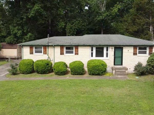 375 Spring Valley Dr, Mount Juliet, TN 37122